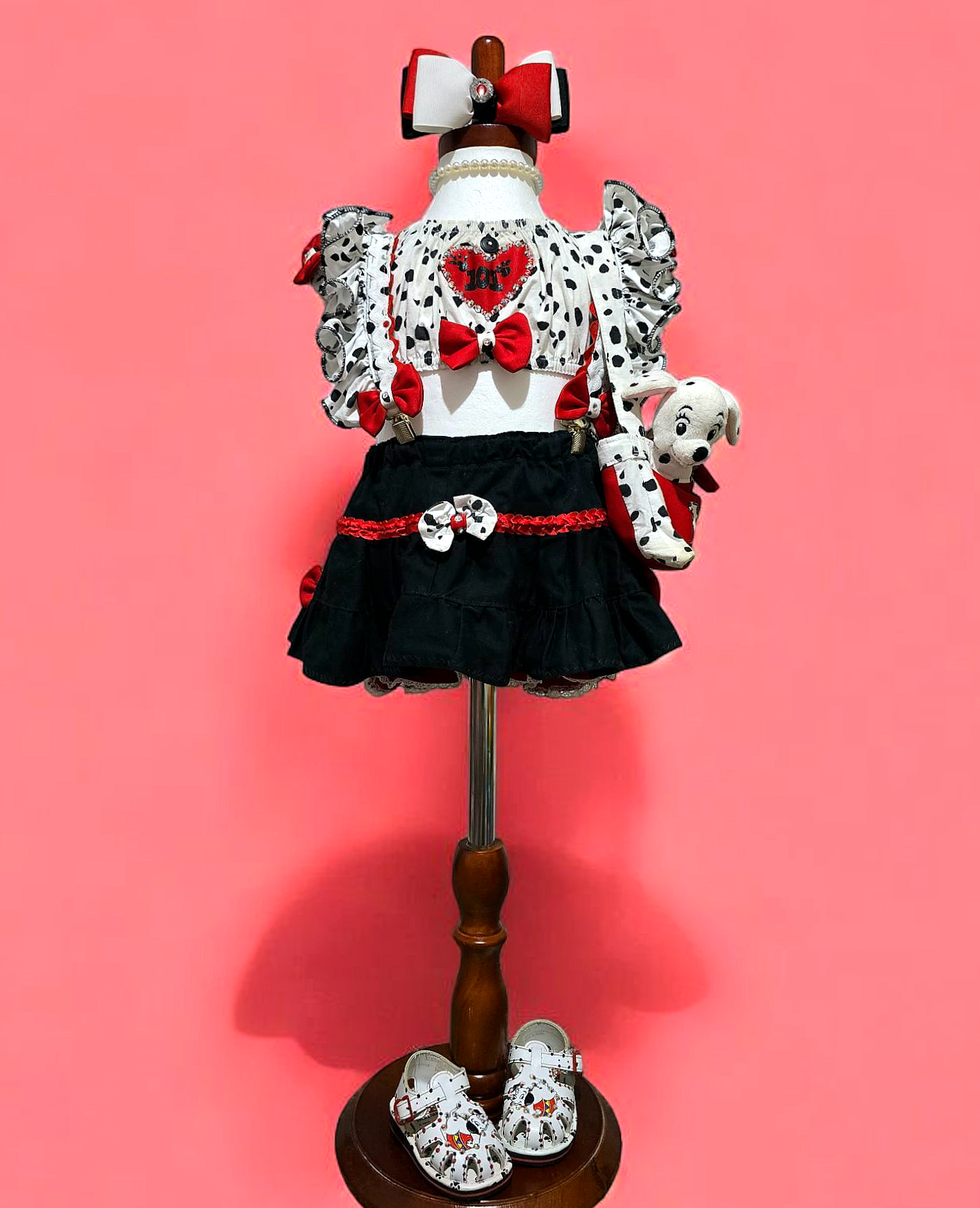 6/18m 101 Dalmations OOC