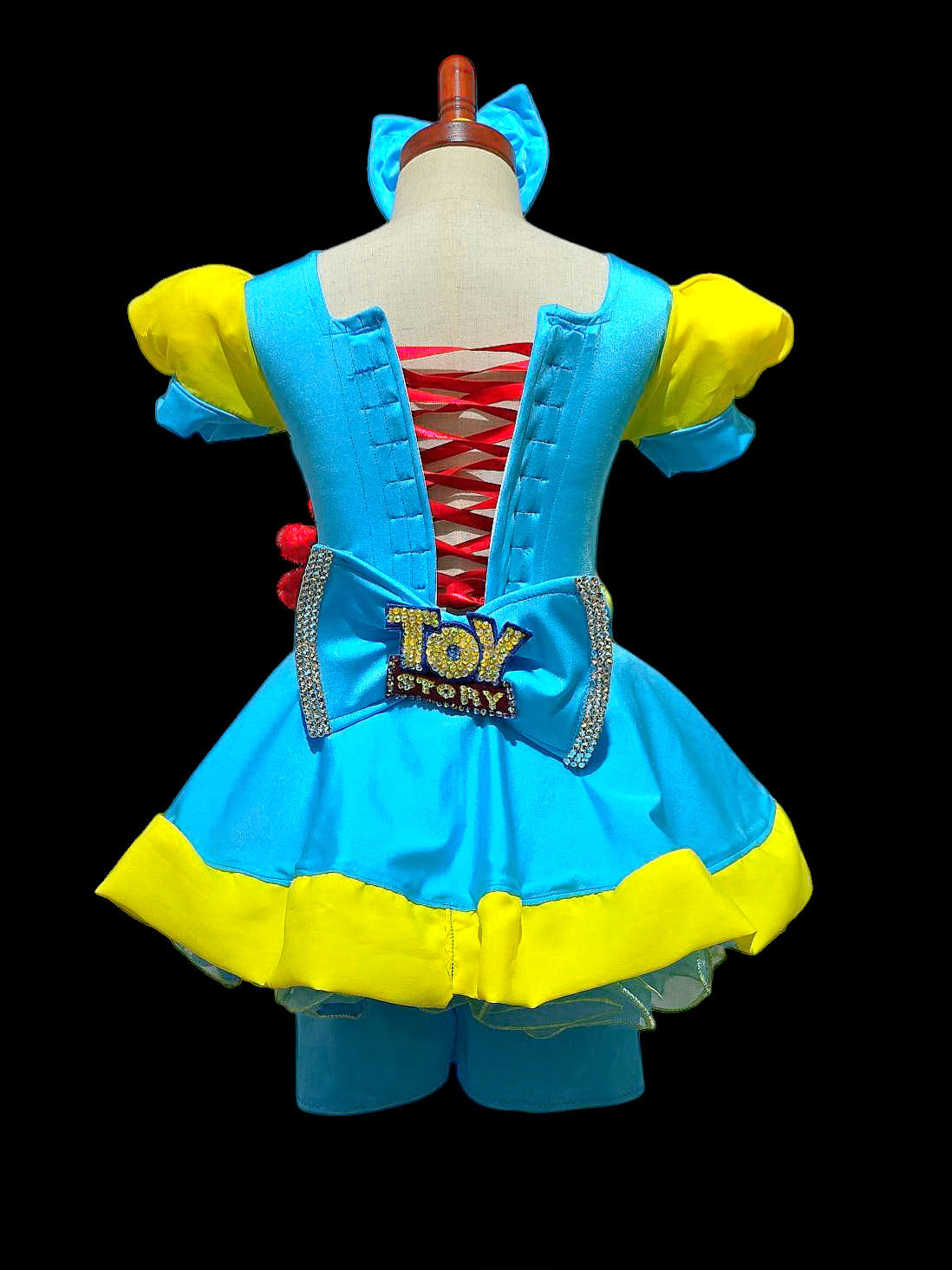 4/5 Lacy Ayala Forky OOC