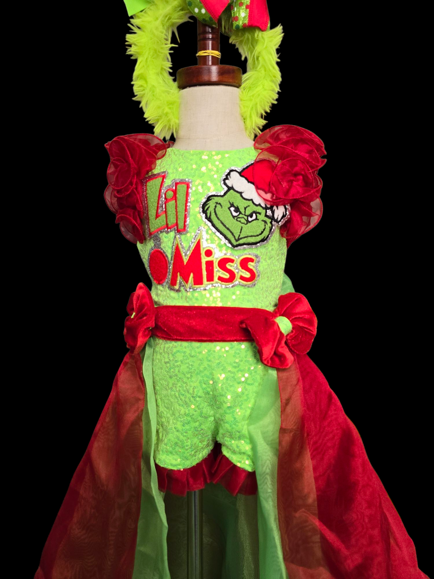 18/3 to 2/4 Parisian Bridal Grinchmas OOC