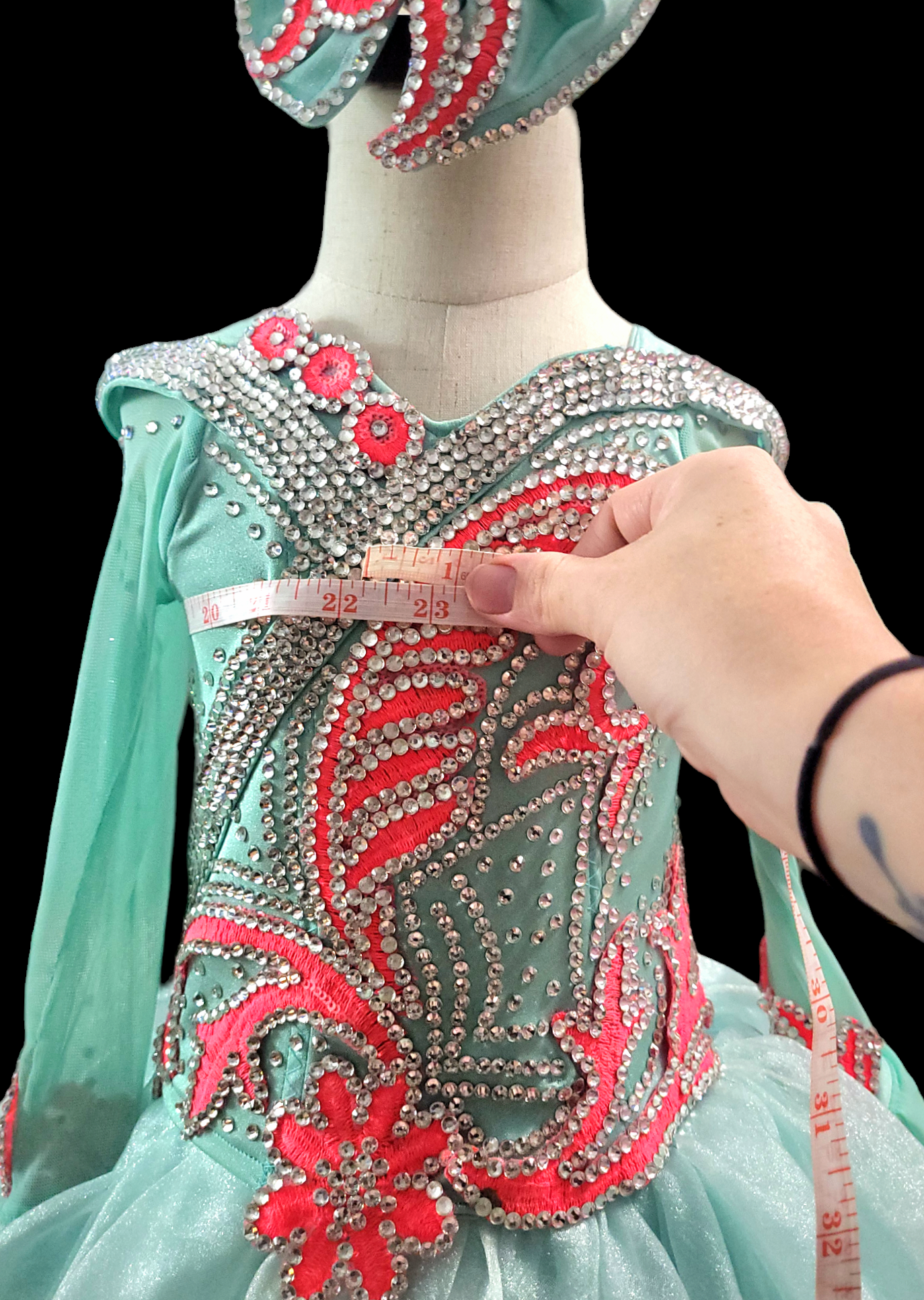 2/4 "Aqua Elegance" Lacy Ayala