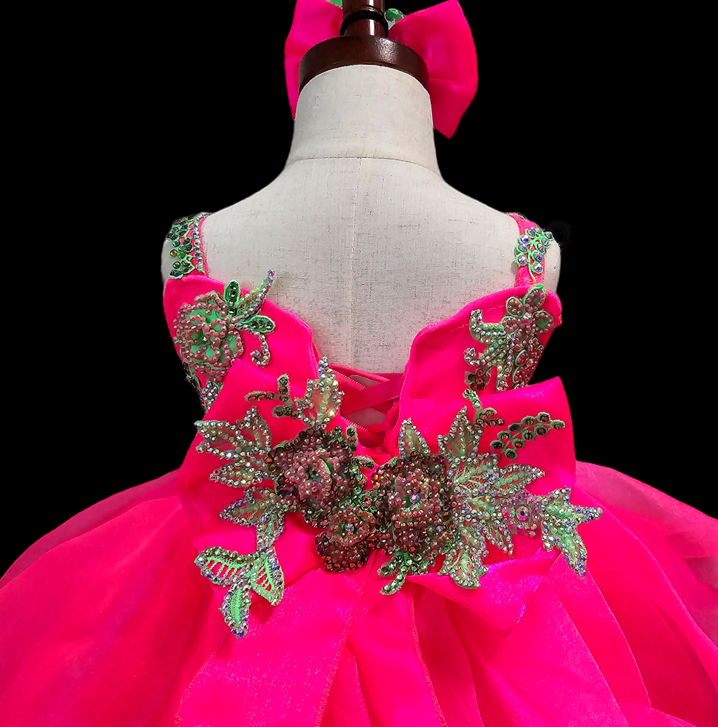 12/2 Neon Pink Sheri Mills