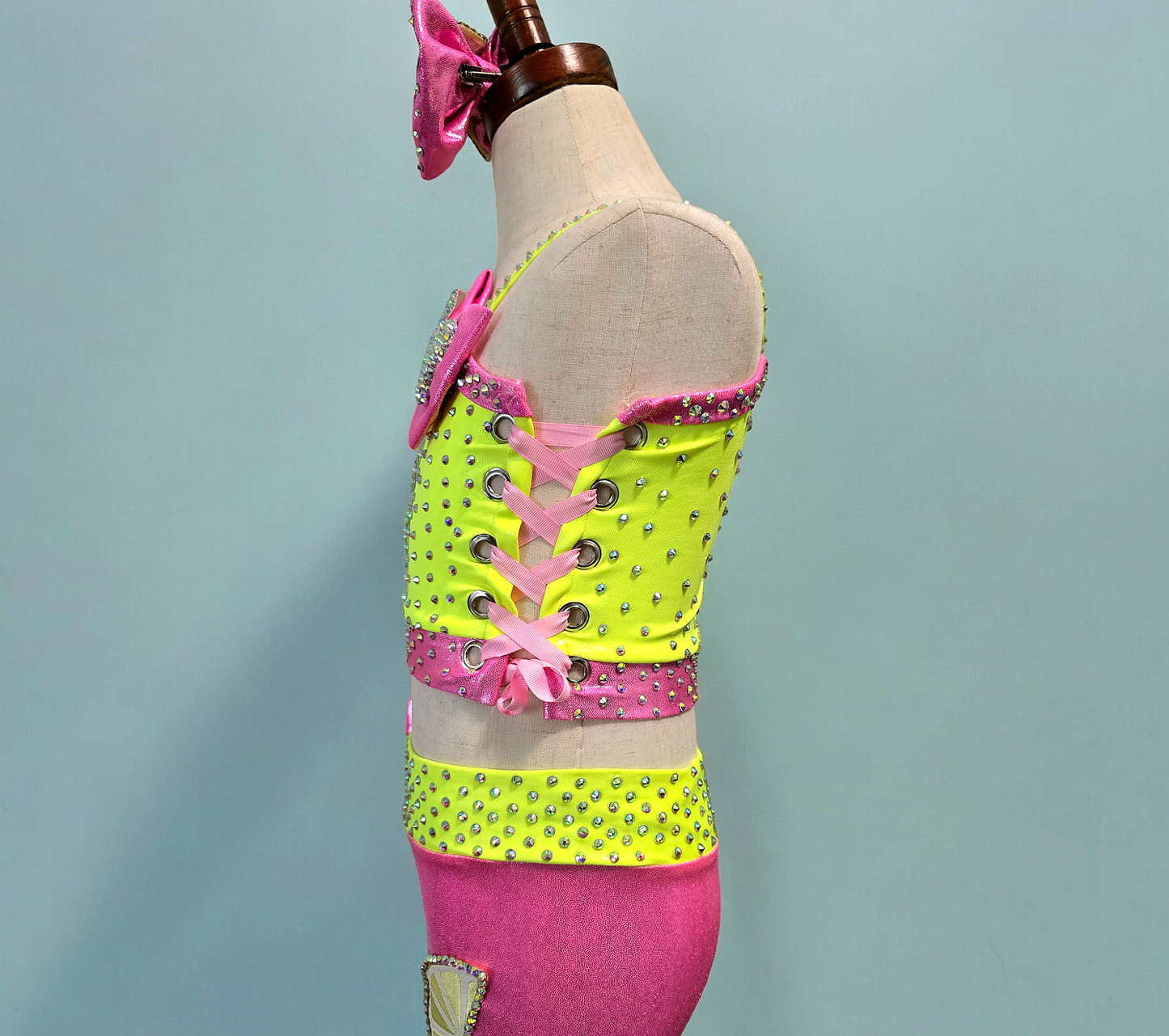 8/10 Pink Lemonade OOC
