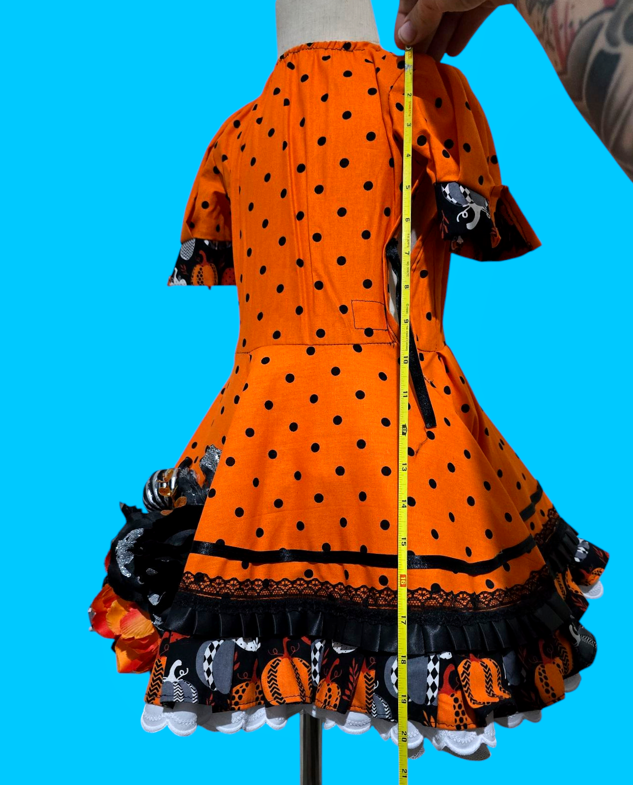 12/2 to 3/5 Borealis Customs Pumpkin Witch