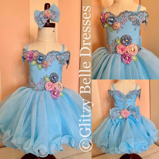 2/4 Sky Blue Glitzy Belle